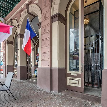 Historic Strand Lofts By 3Rd Coast Getaways Apartment Galveston Exterior photo